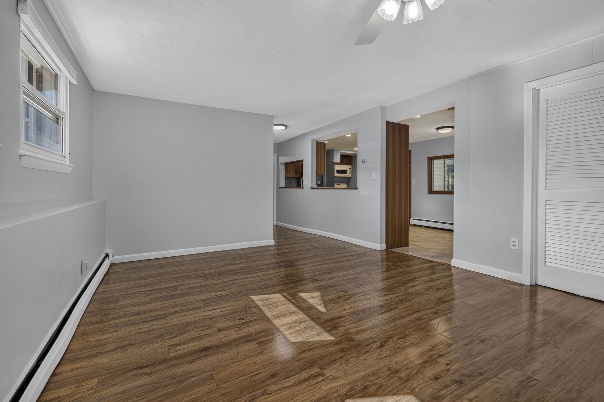 2 Yale St Property Photo 37