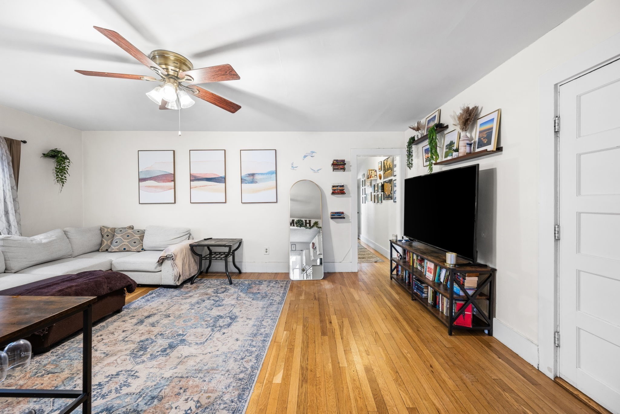 249 Winthrop Shore Drive # 4 Property Photo 6