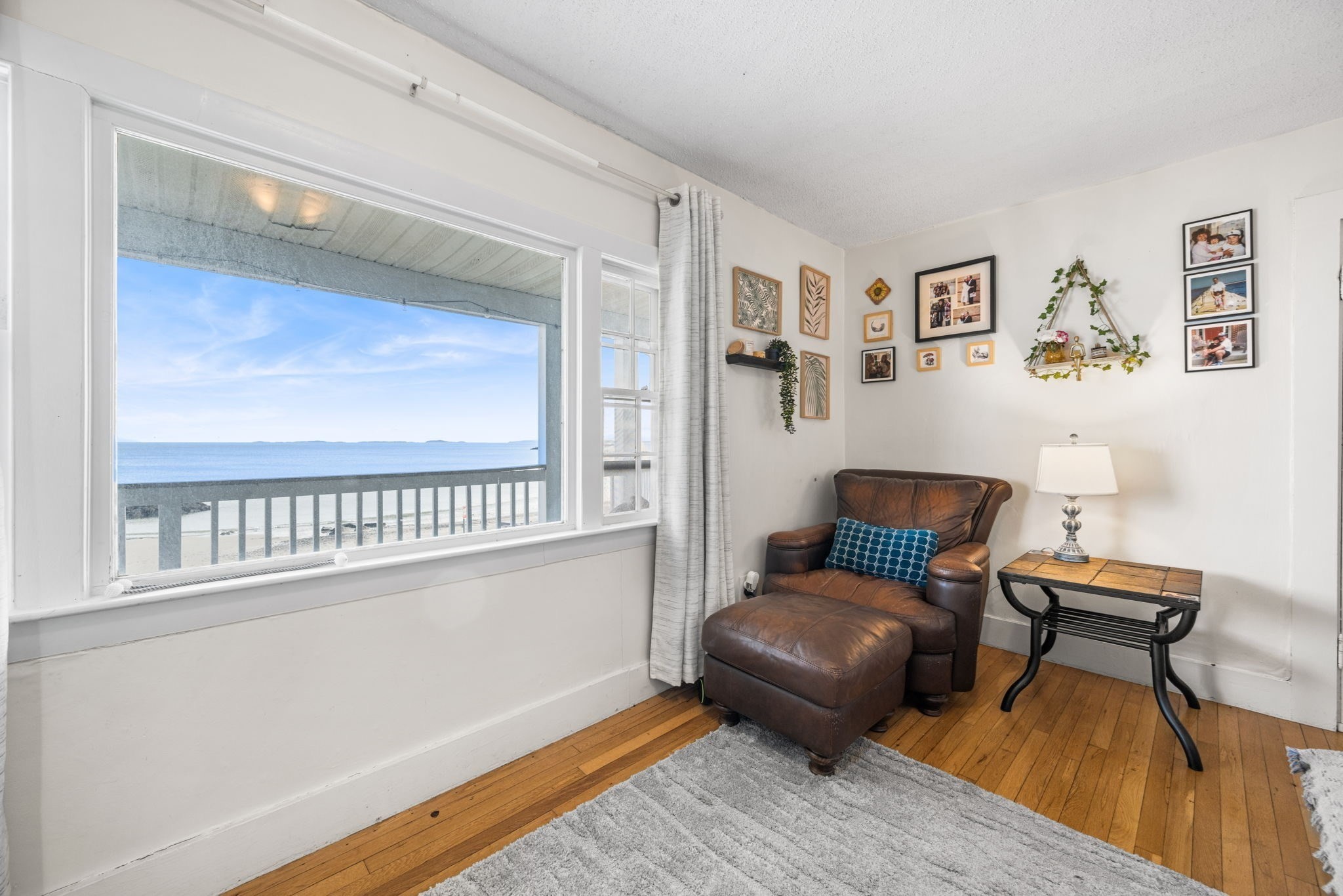 249 Winthrop Shore Drive # 4 Property Photo 13