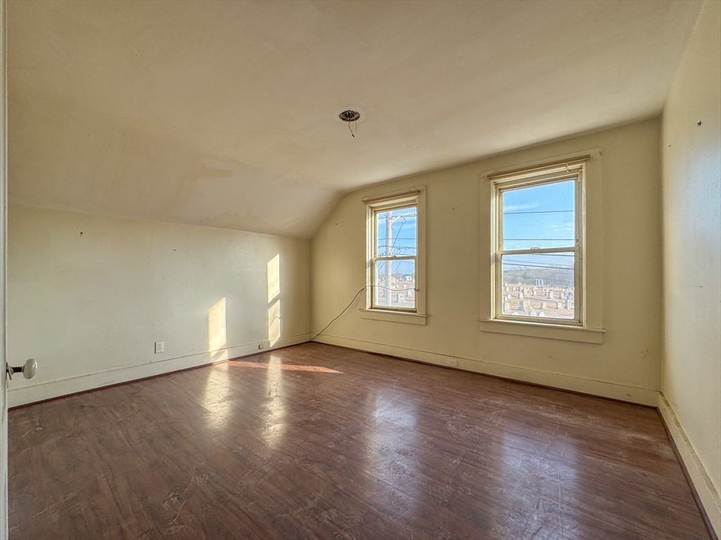34 Smithfield Rd Property Photo 8
