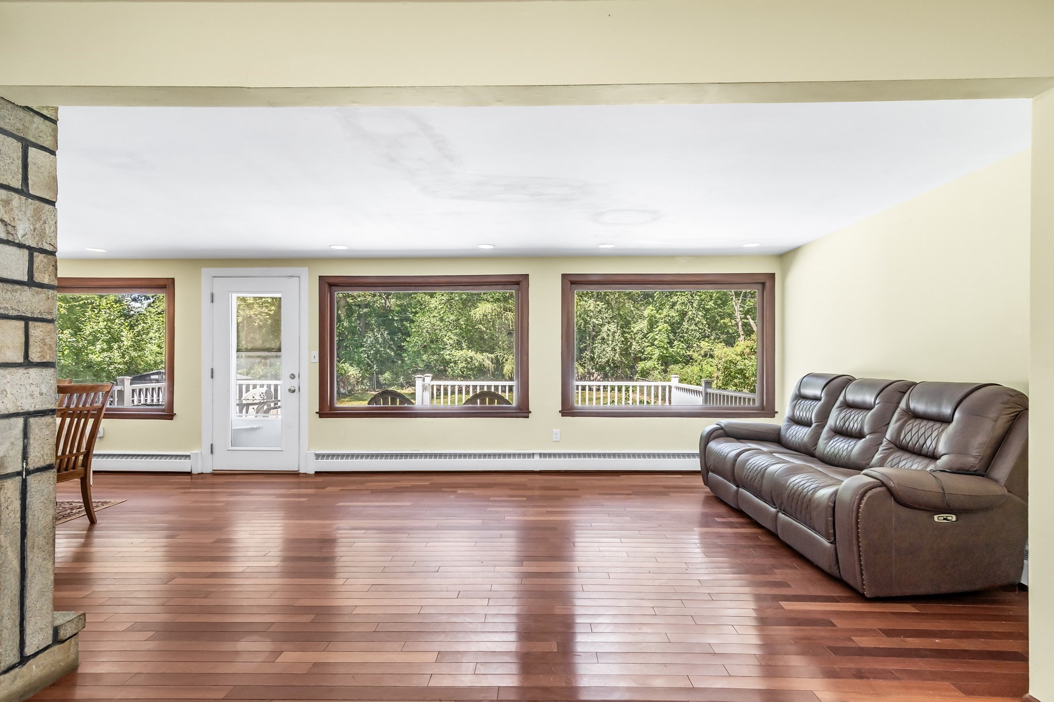 678 Massachusetts Ave Property Photo 14