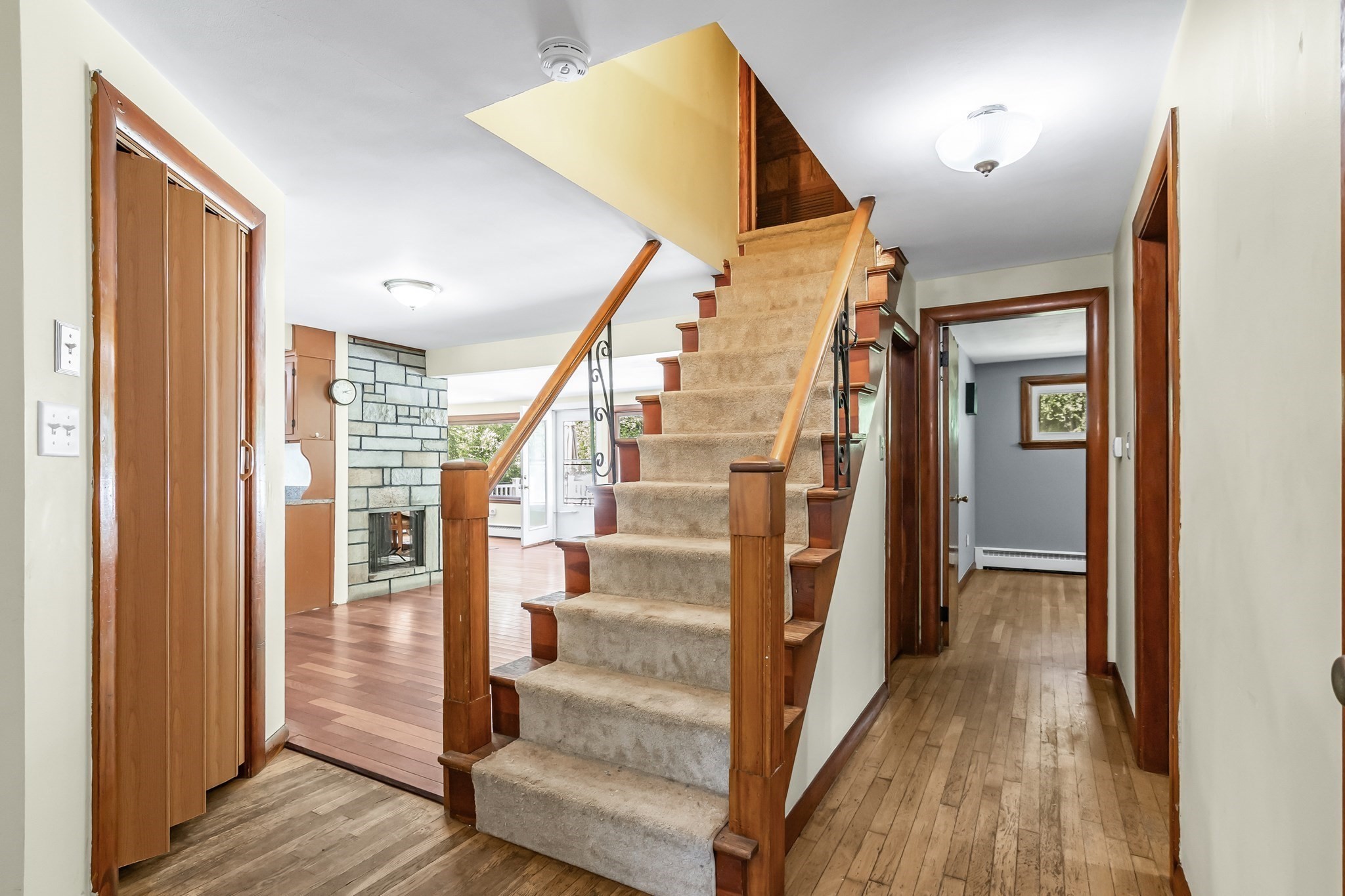 678 Massachusetts Ave Property Photo 30