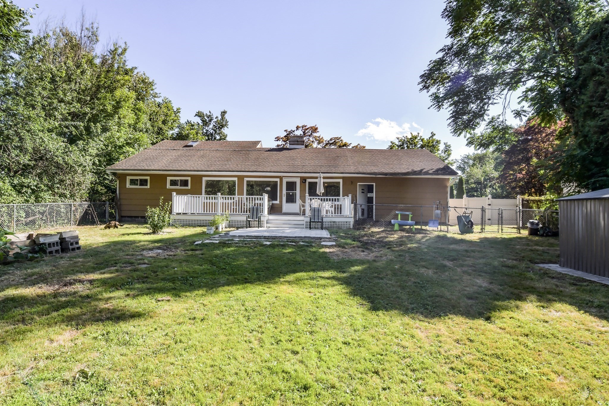 678 Massachusetts Ave Property Photo 38