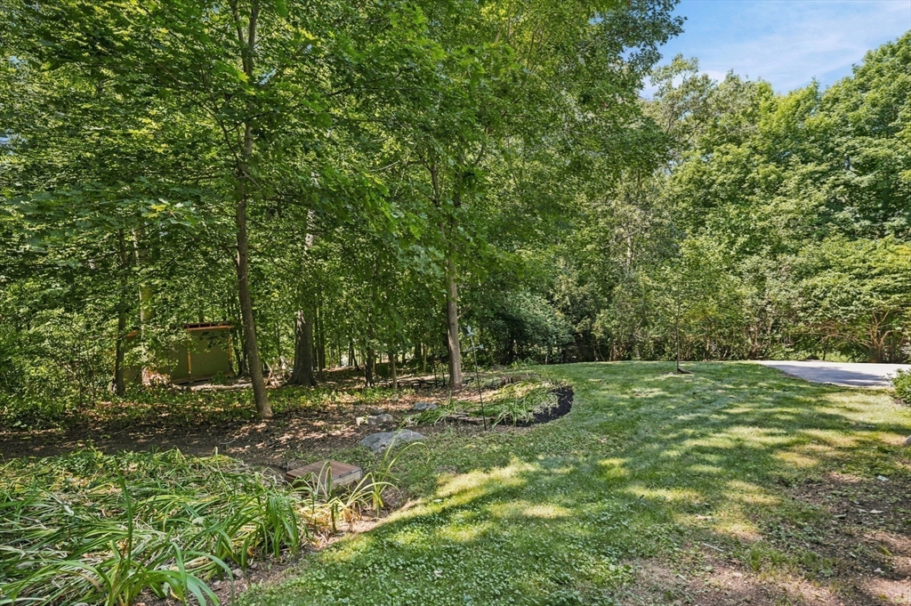 13 Town Farm Rd Property Photo 35