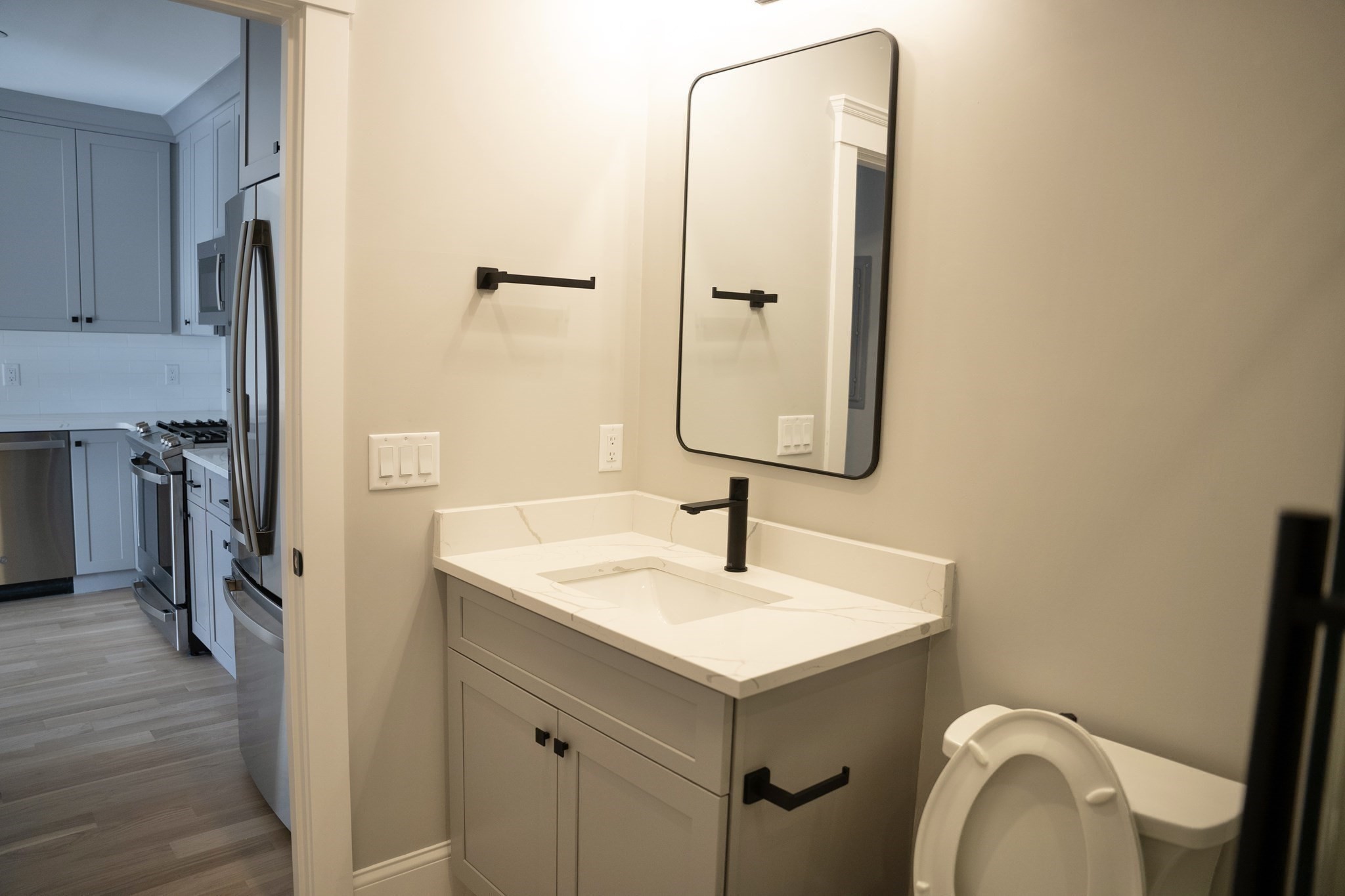 48 Geneva # 1 Property Photo 6