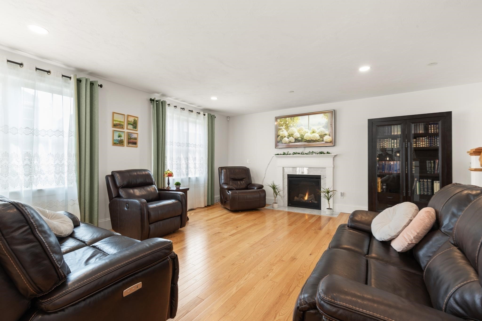 45 Douglas St Property Photo 12