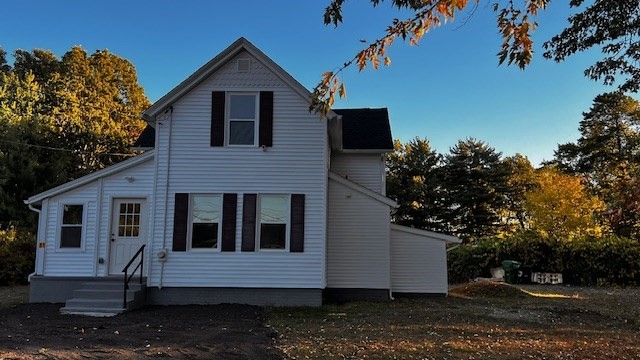 81 Mccarthy Ave Property Photo 1