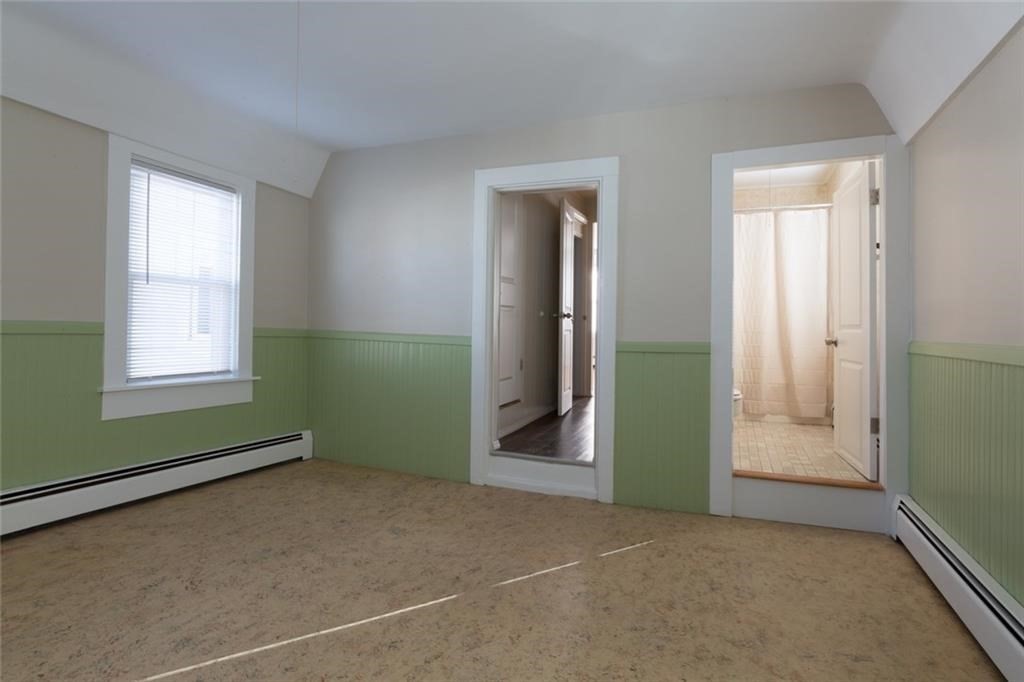 185 Carpenter St # 2 Property Photo 4