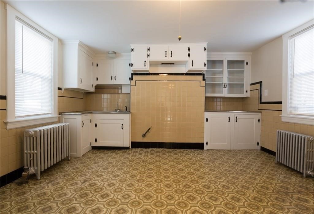 185 Carpenter St # 2 Property Photo 13