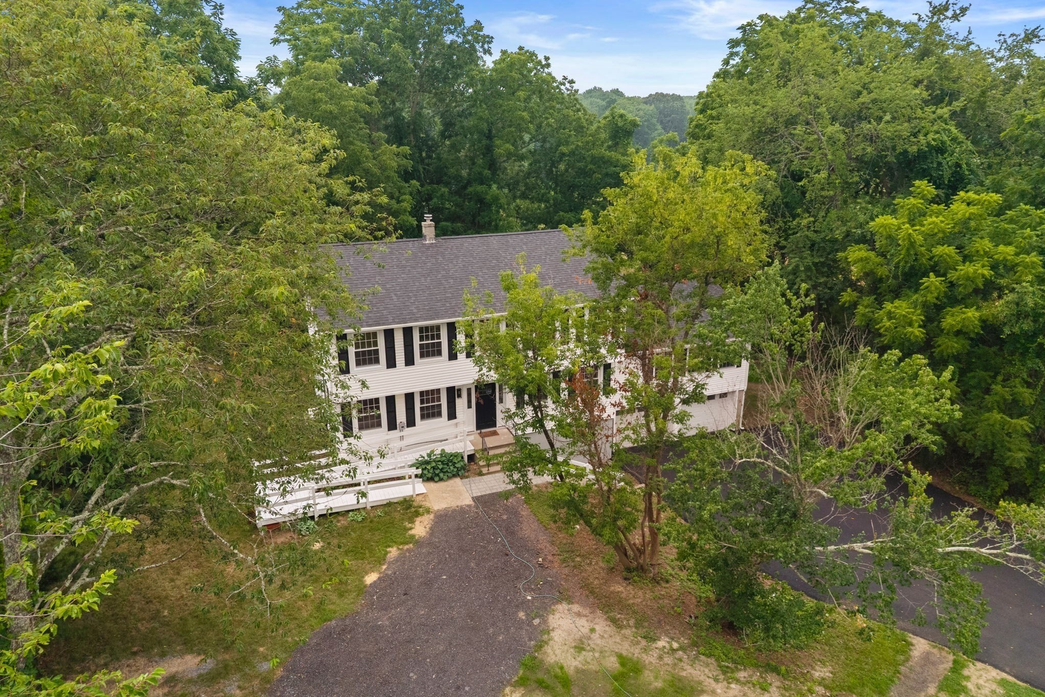 125 Bayview Ave Property Photo 31