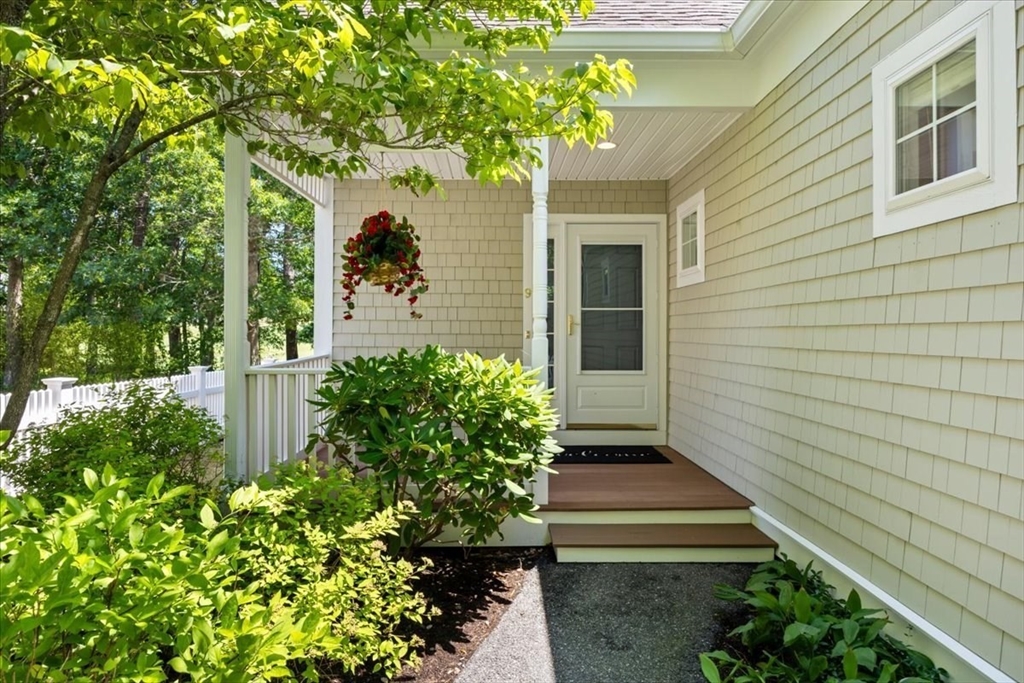 9 Blue Meadow Ct # 9 Property Photo 7