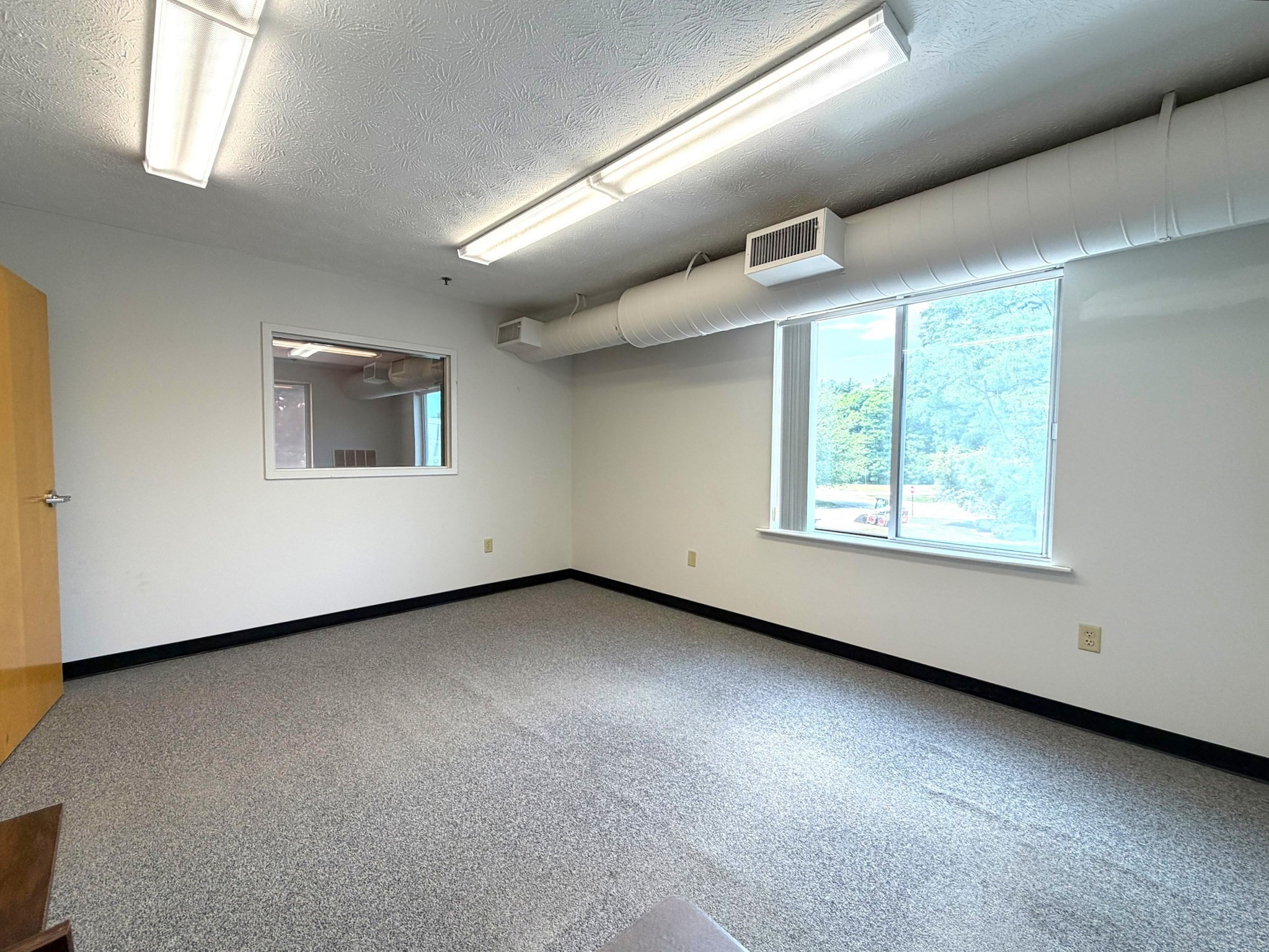 1565 Main St # 2207 Property Photo 7