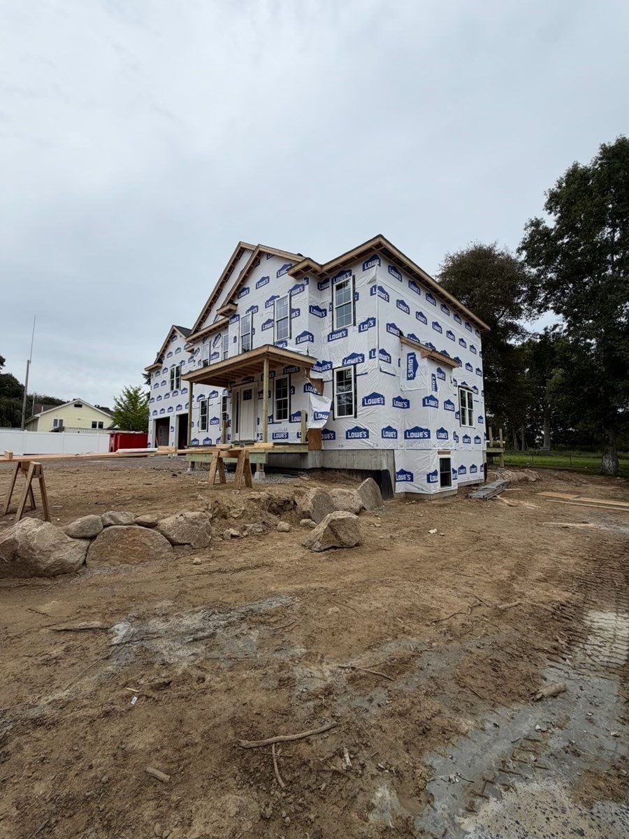 44 Slade St Property Photo 2