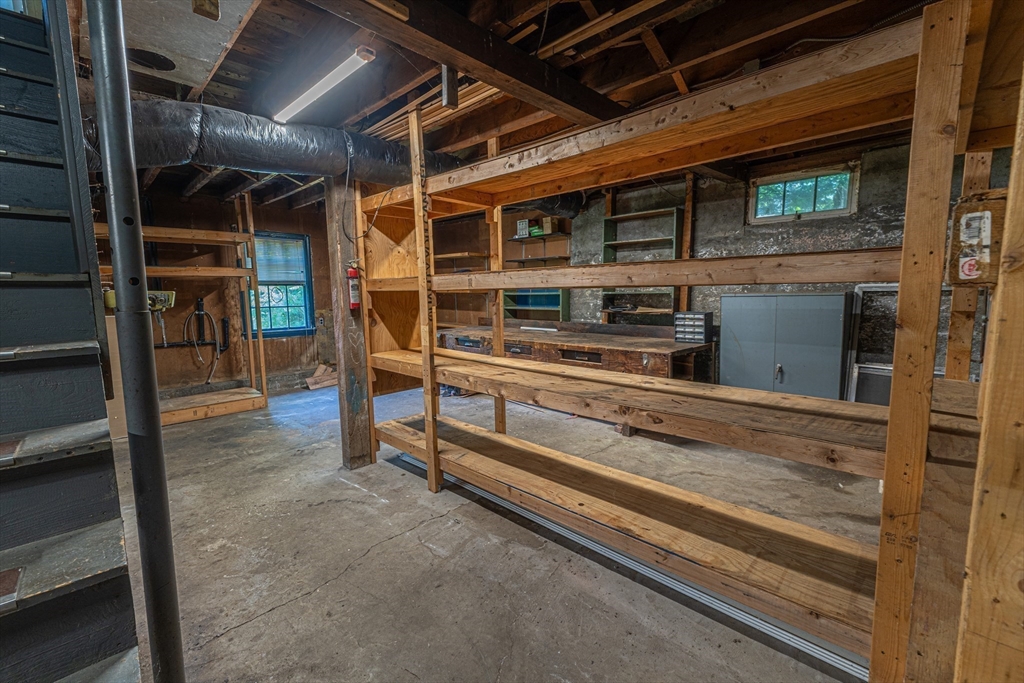 152 Southbridge Rd Property Photo 23