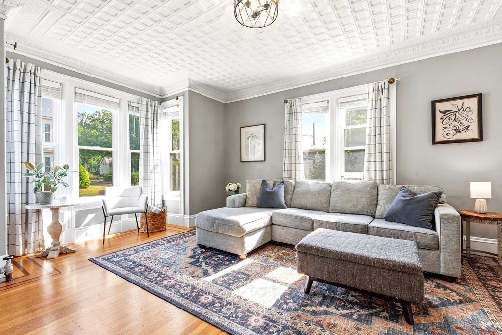 36 Leonard St Property Photo 3