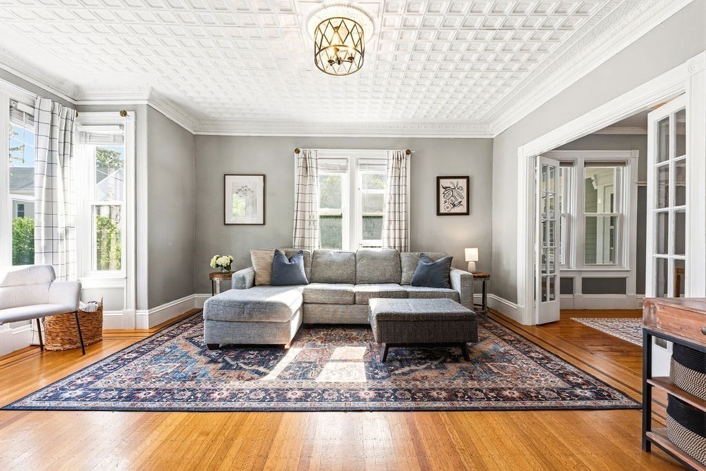 36 Leonard St Property Photo 9