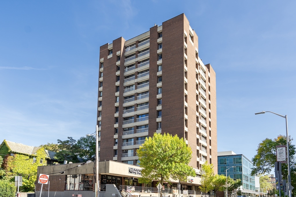 1105 Massachusetts Ave # 6A Property Photo 1