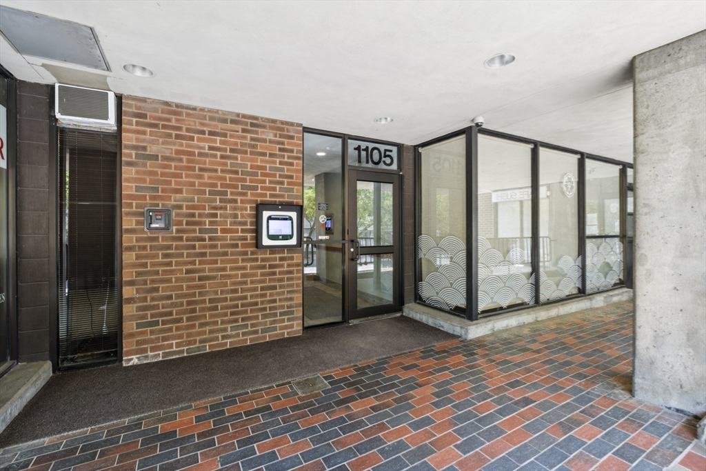 1105 Massachusetts Ave # 6a Property Photo 16