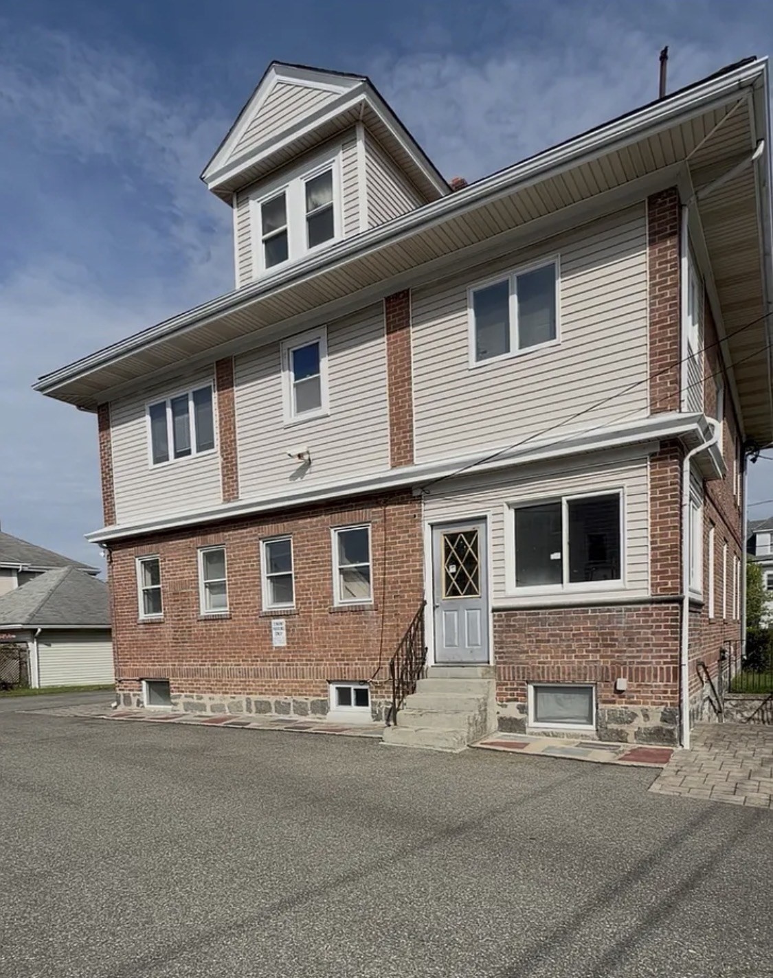 82 Verchild Street # 4 Property Photo 7
