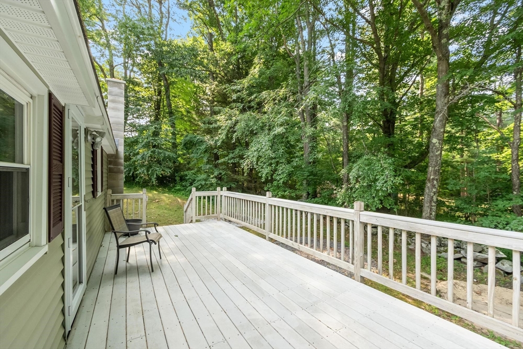 6 Winters Drive Property Photo 5