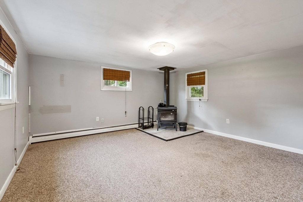 6 Winters Drive Property Photo 25