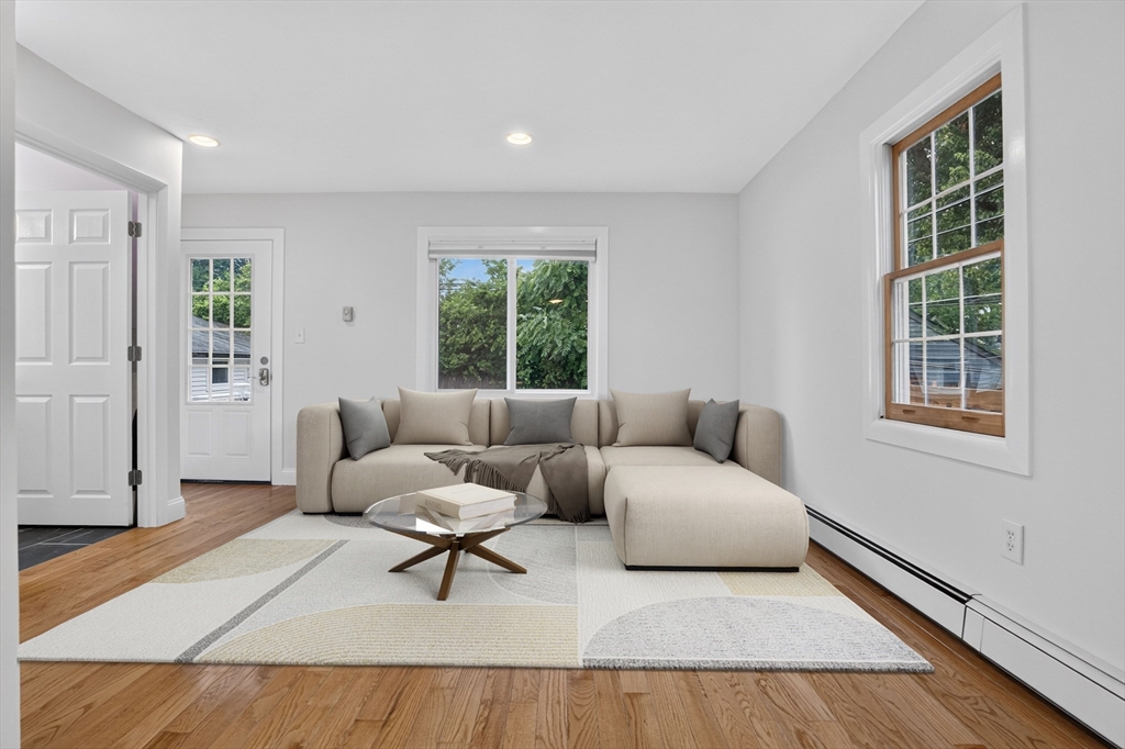 51 Metropolitan Ave Property Photo 14