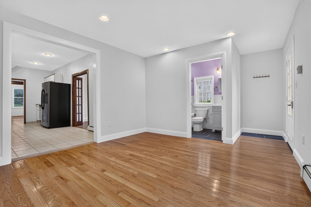 51 Metropolitan Ave Property Photo 15