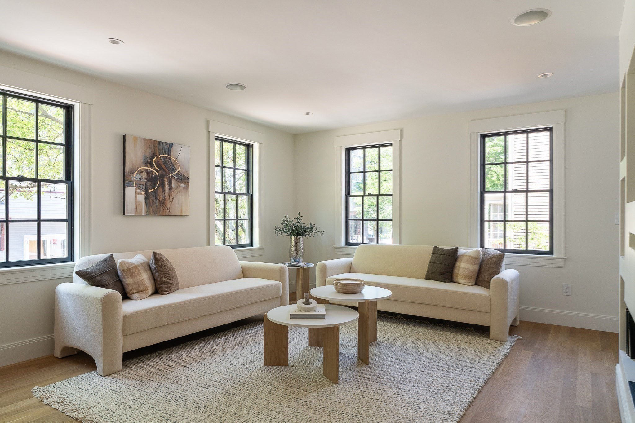 9a Mt. Auburn Street # A Property Photo 3