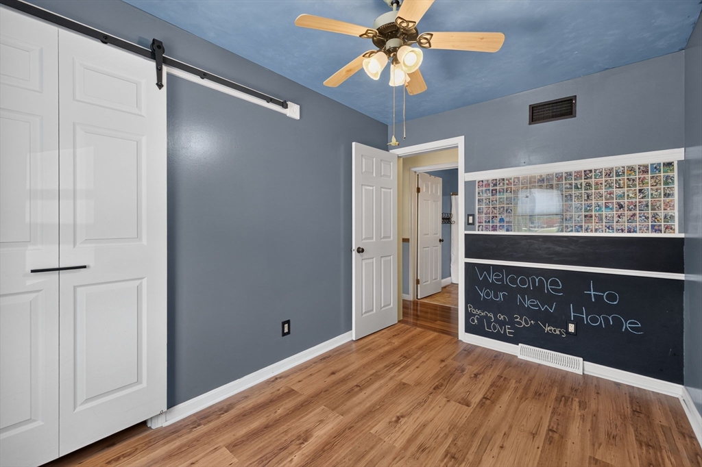 158 Amity St Property Photo 16
