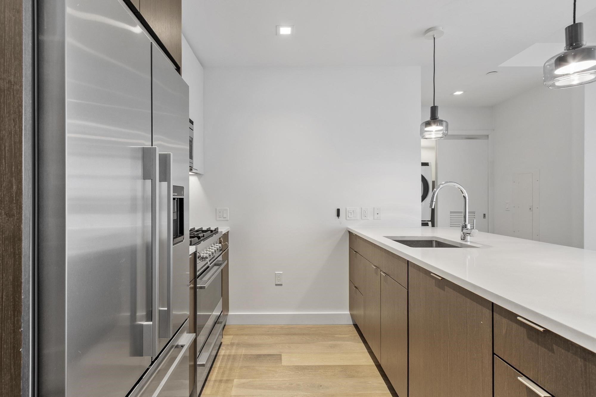 375 Canal St # 703 Property Photo 6