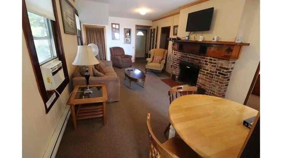85 Thatcher Rd # 2 Property Photo 10