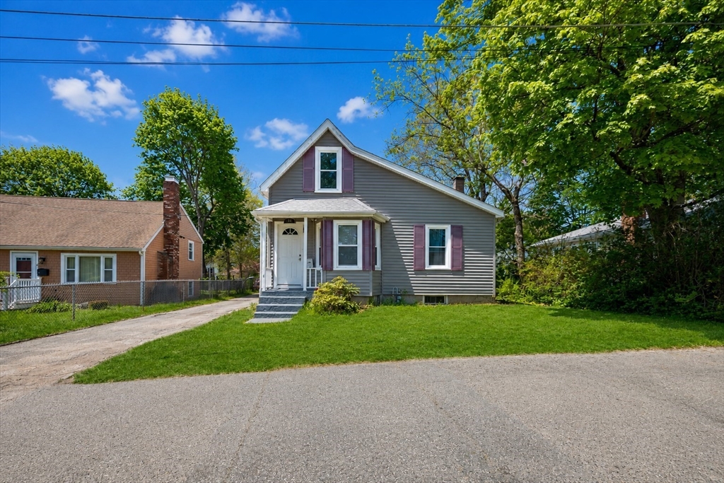 14 Condon St Property Photo 1