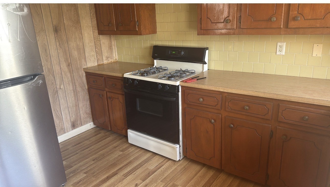 119 Robeson St # 2 Property Photo 7