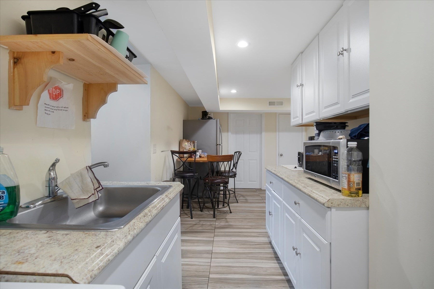 160 Lincoln Rd. Property Photo 16