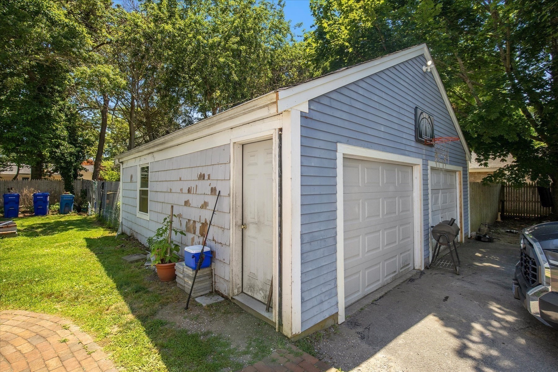 160 Lincoln Rd. Property Photo 18