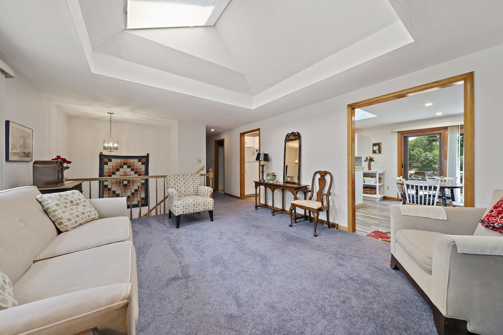 53 Lafayette St Property Photo 10