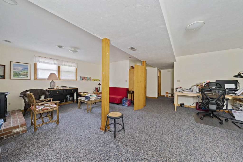 53 Lafayette St Property Photo 20