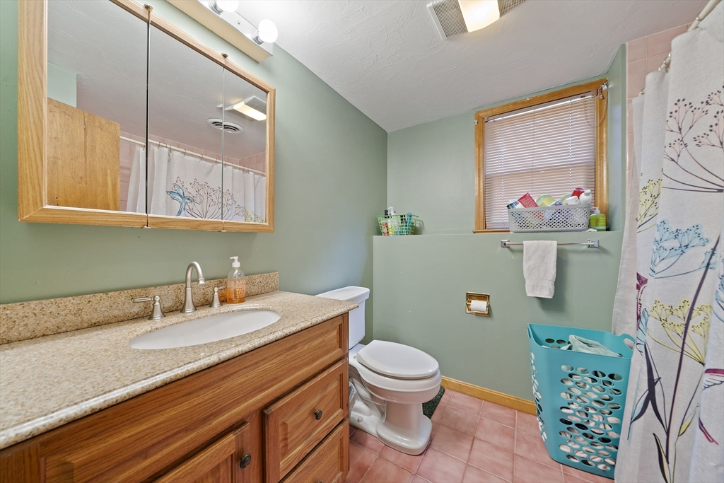 53 Lafayette St Property Photo 22