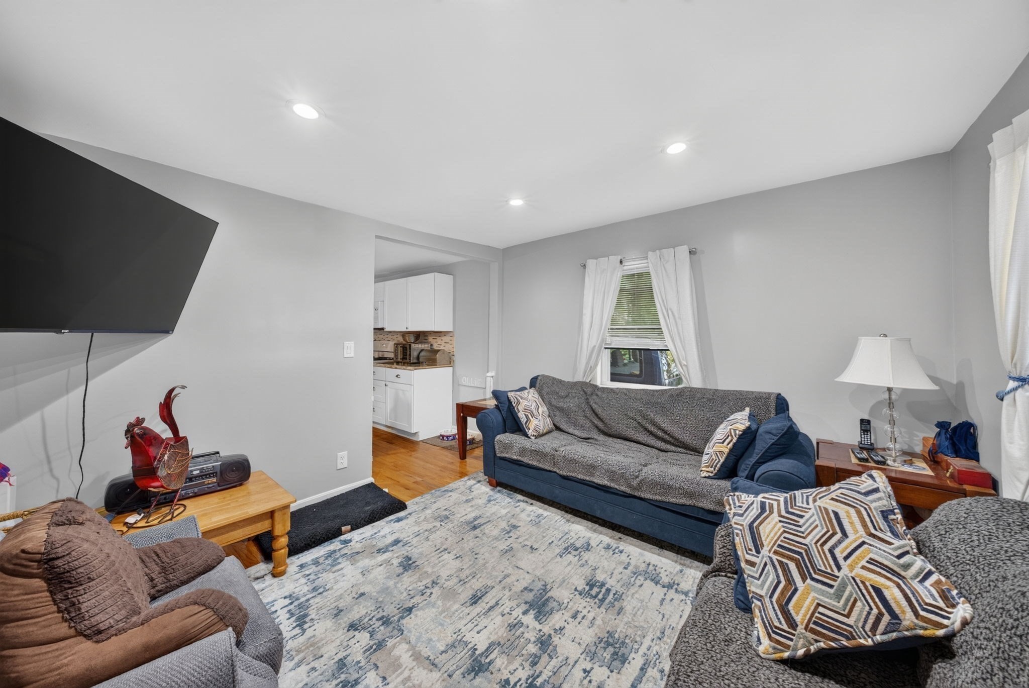 60 Harriett Ave Property Photo 15