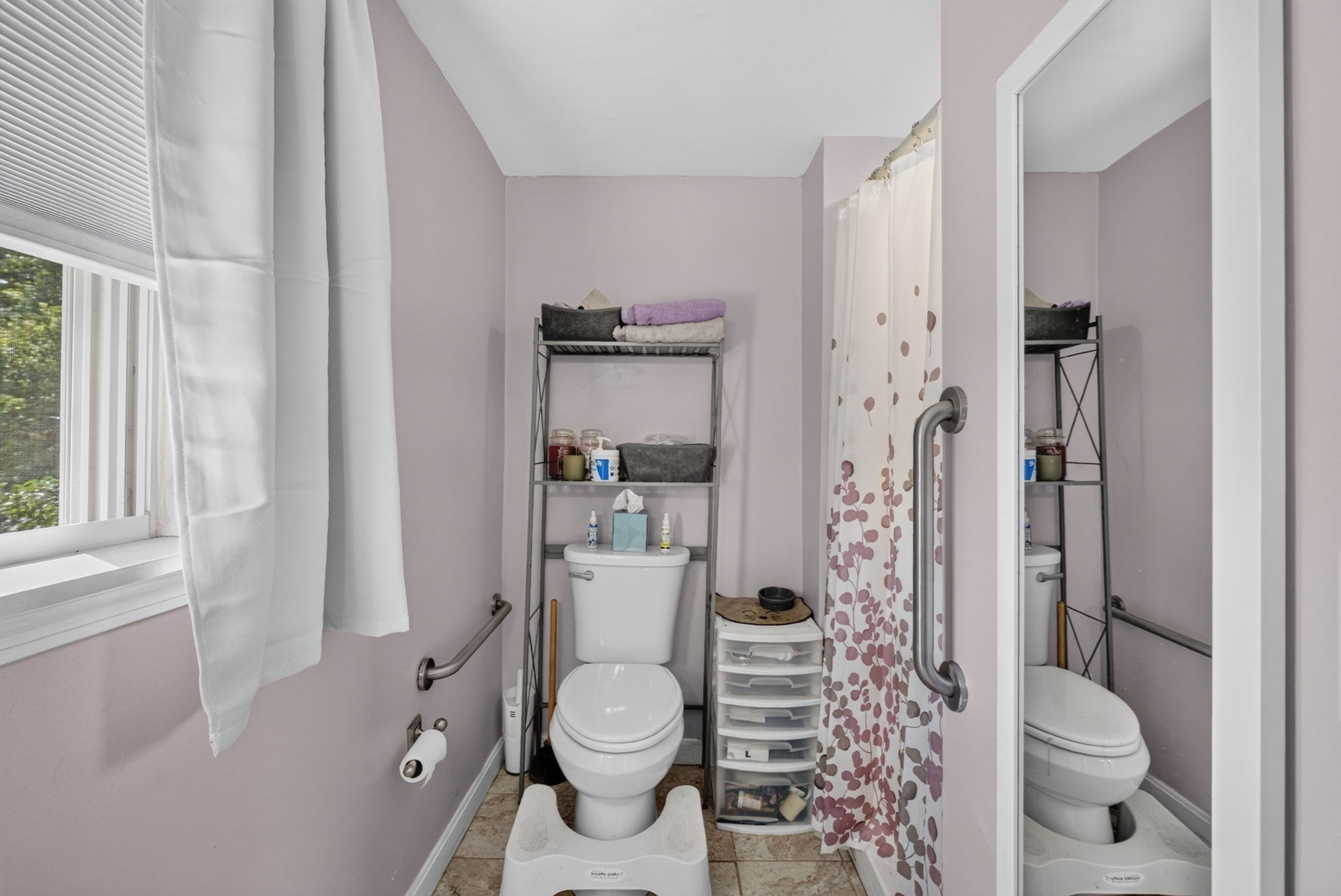 60 Harriett Ave Property Photo 23