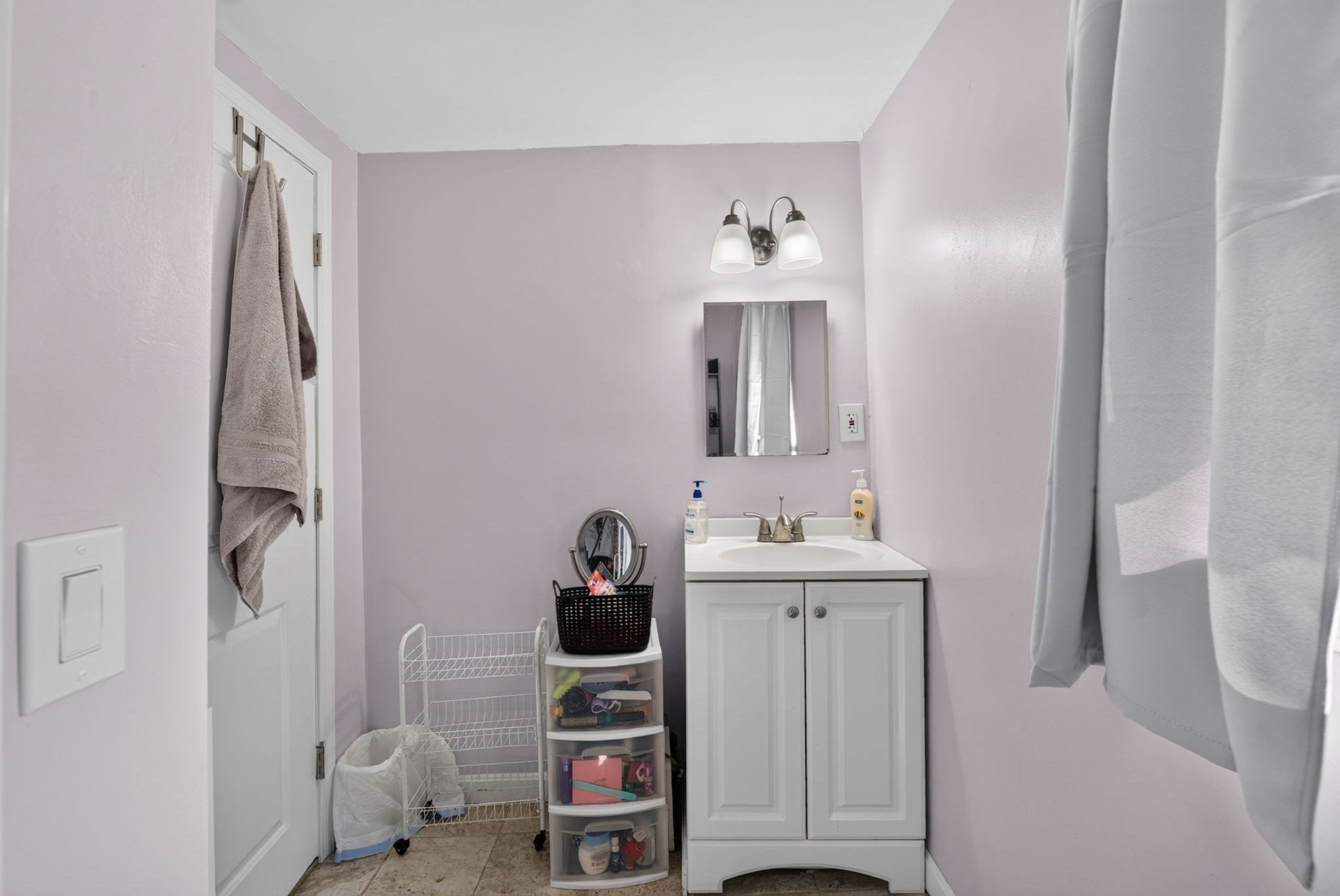 60 Harriett Ave Property Photo 24