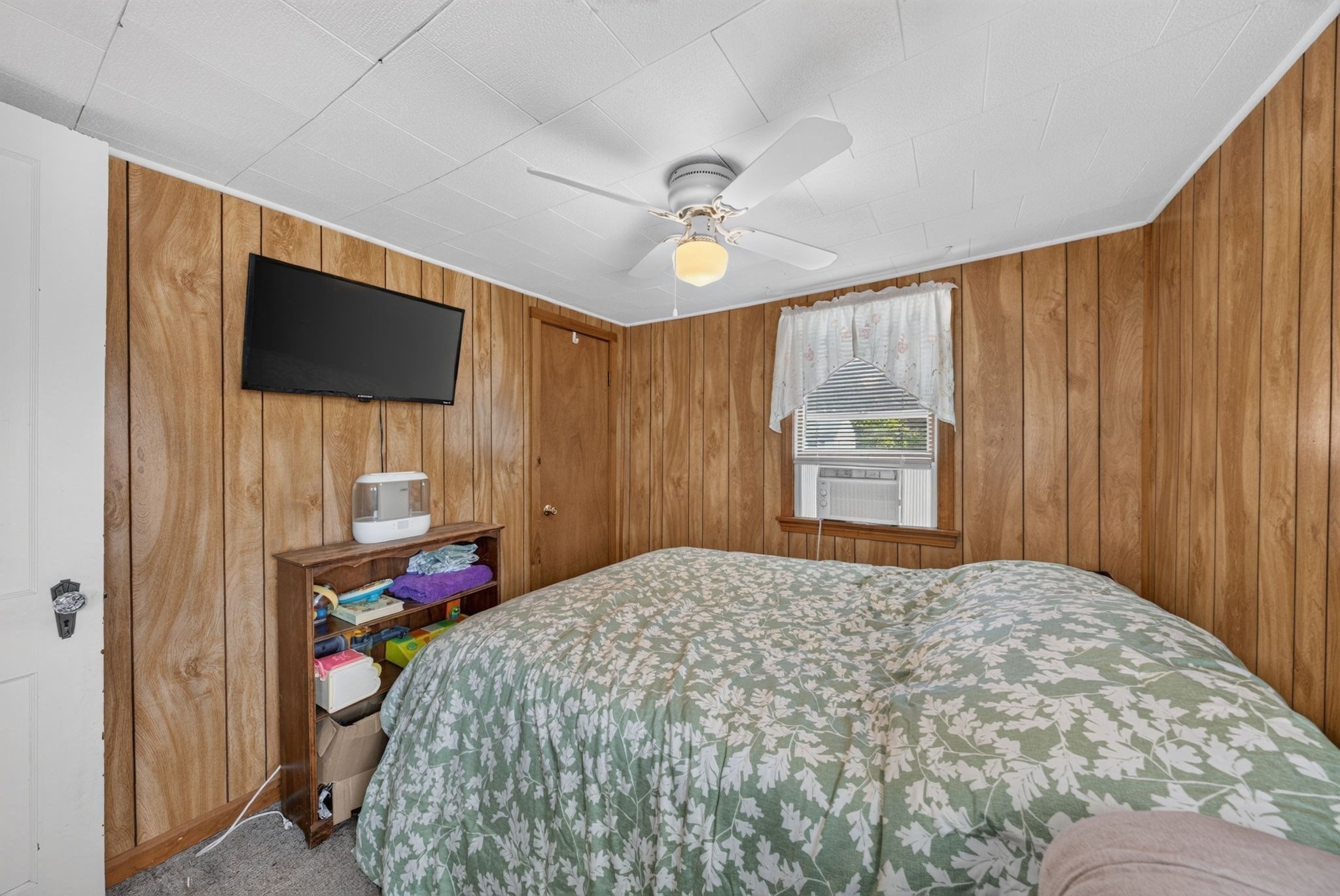 60 Harriett Ave Property Photo 29