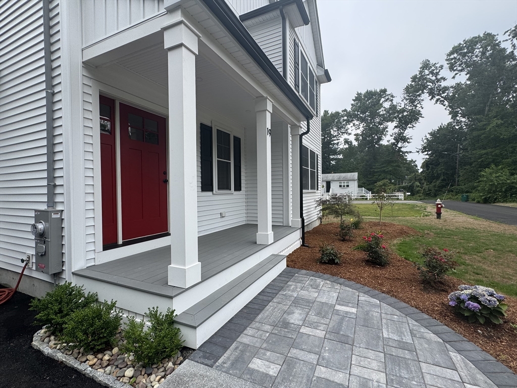 19 Barberry Road Property Photo 2