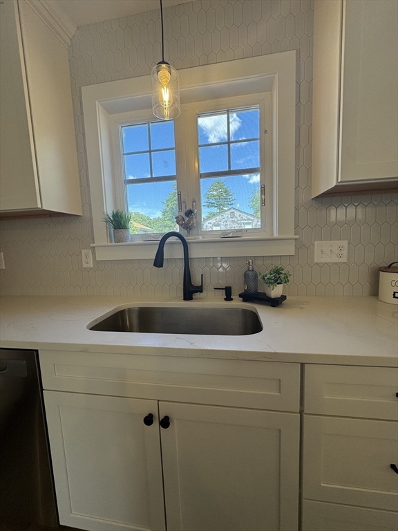 19 Barberry Road Property Photo 12