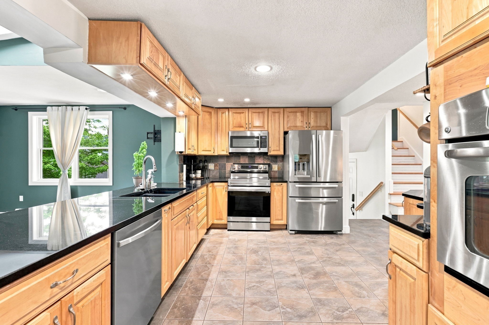 73 Glendale Rd Property Photo 11