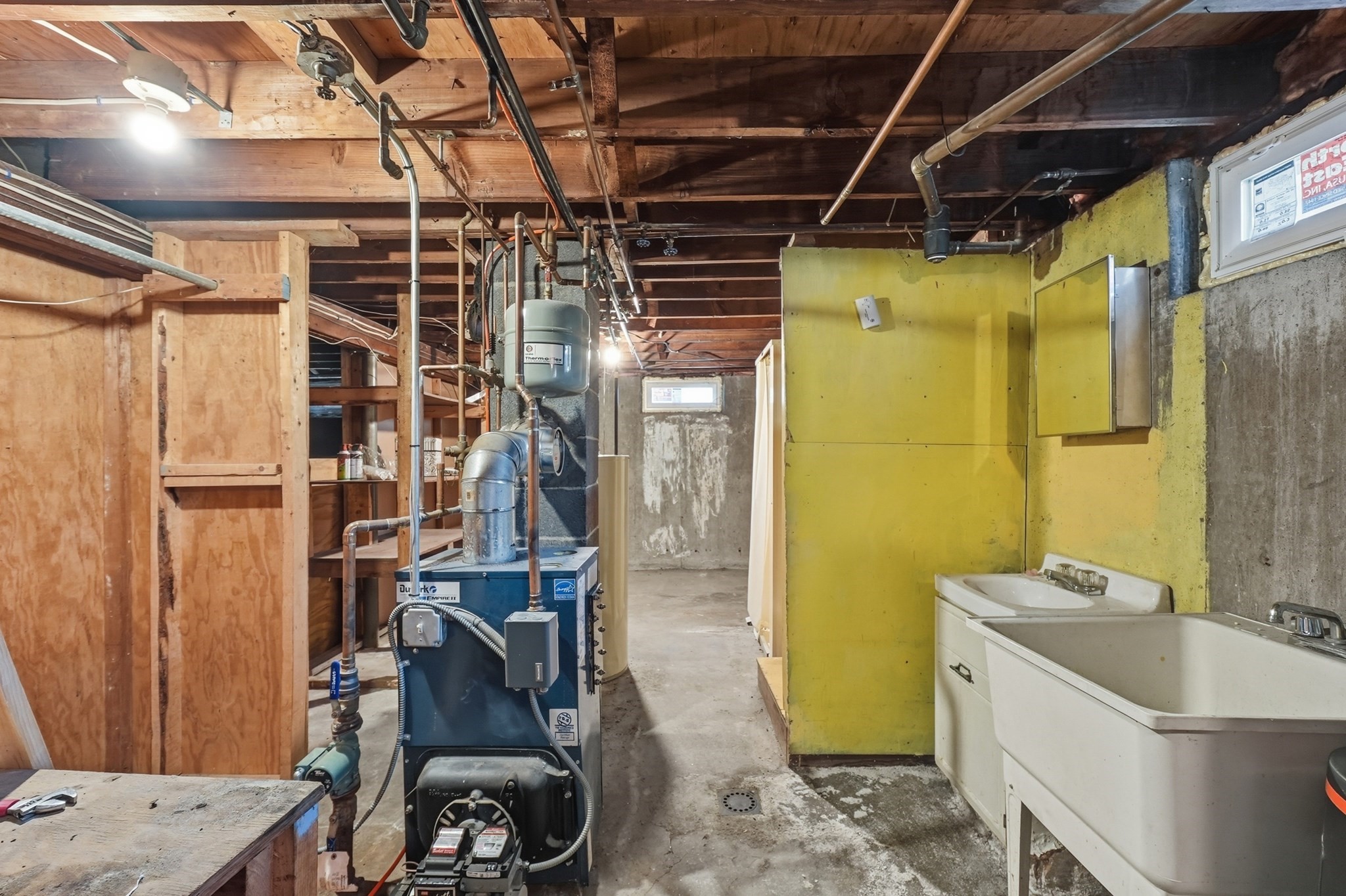 75 Knollwood St Property Photo 26