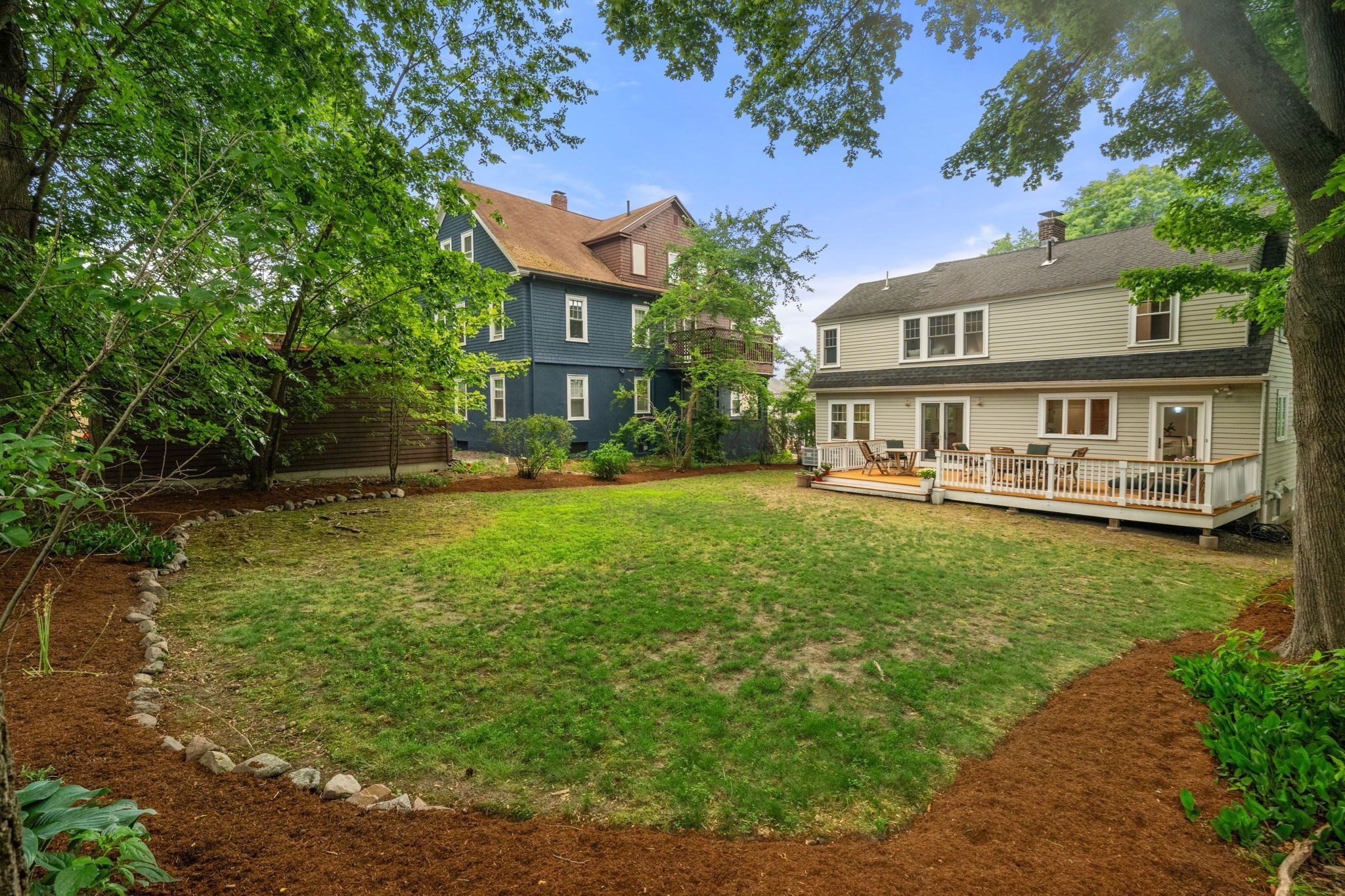16 Lewis Street Property Photo 2