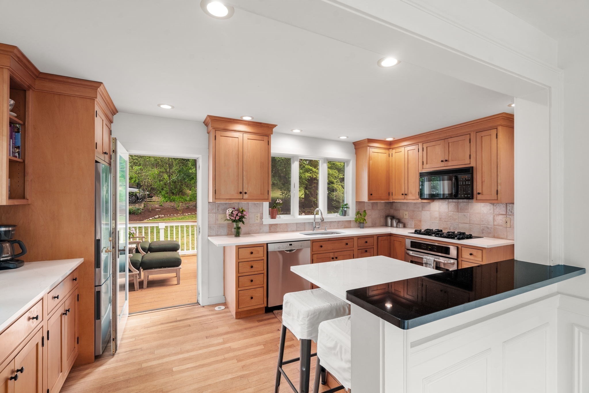 16 Lewis Street Property Photo 14