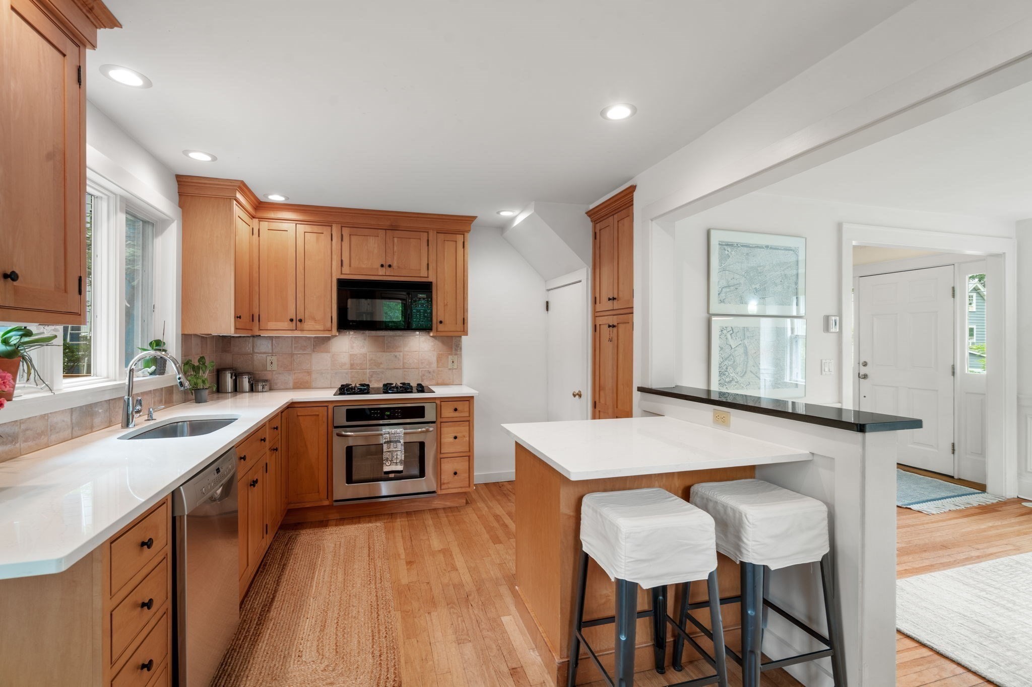 16 Lewis Street Property Photo 19