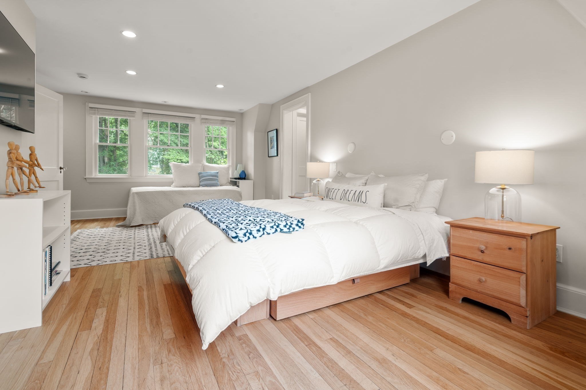16 Lewis Street Property Photo 22